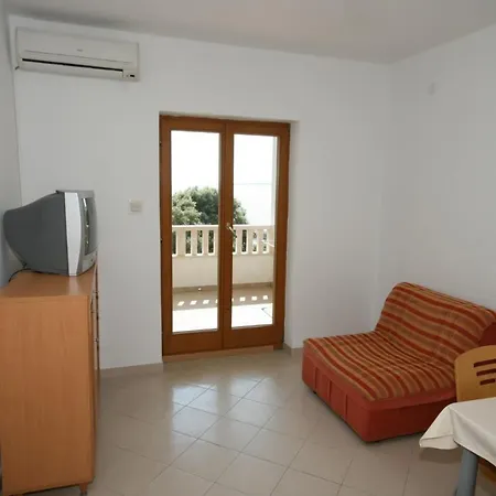 Apartments By The Sea Mandre, Pag - 6518 Mandre