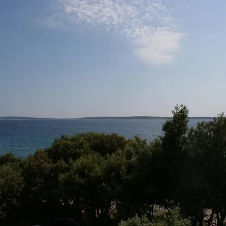 Apartments By The Sea Mandre, Pag - 6518 Mandre